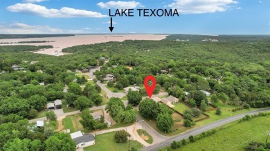Lake Home For Sale in Pottsboro, Texas