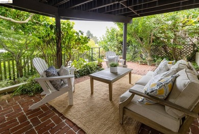 Welcome to this charming Crocker Traditional with character and - photo 47