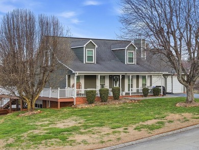 Welcome to 867 Foxglove Lane--where space, style, and location - photo 3