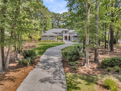 Welcome to this extraordinary custom-built masterpiece by - photo 2