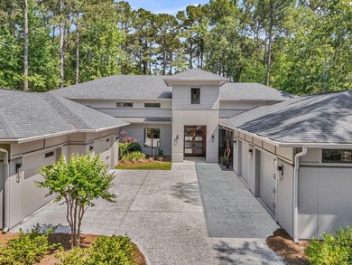 Welcome to this extraordinary custom-built masterpiece by - photo 3