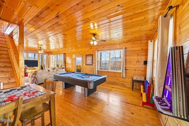 Spacious 3,456 sq.ft. STR with 6 KING SIZE ROOMS and GREAT - photo 4