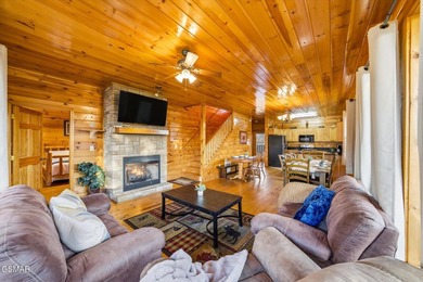 Spacious 3,456 sq.ft. STR with 6 KING SIZE ROOMS and GREAT - photo 9