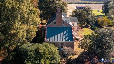 Springfield, circa 1828 is a historic treasure and icon located - photo 6
