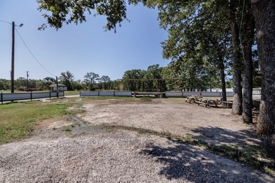 Great location, property has over 2 and a half acres with so - photo 19