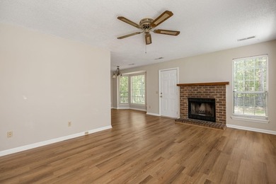 MOTIVATED SELLER!! REFRESHED LISTING! NEW UPGRADES INCLUDING NEW - photo 5