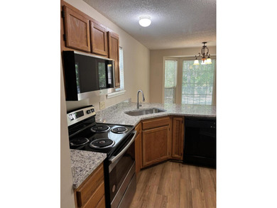 MOTIVATED SELLER!! REFRESHED LISTING! NEW UPGRADES INCLUDING NEW - photo 9