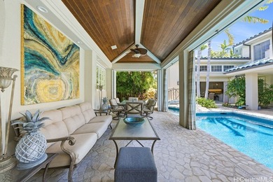 Privately gated and offered fully furnished, this exceptional - photo 2