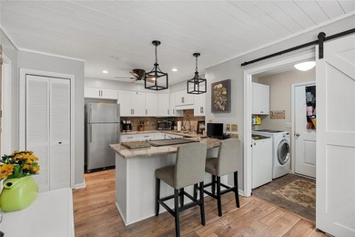 Nestled within the gated golf and lake community of Keowee Key - photo 12