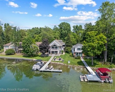 Lake Home For Sale in West Bloomfield, Michigan