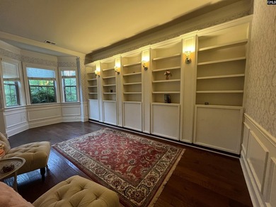 This move in ready home has it all! With bedrooms on every floor - photo 4
