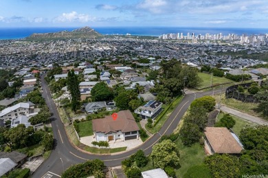 Nestled in the prestigious hillside community of Maunalani - photo 1