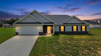 Brand new construction in a highly desirable lake community! - photo 4