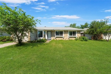 Lake Home Sale Pending in Lake Dallas, Texas
