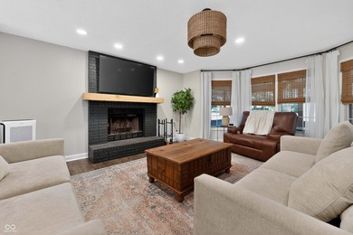 You won't want to miss this completely updated 4 bedroom 2.5 - photo 8