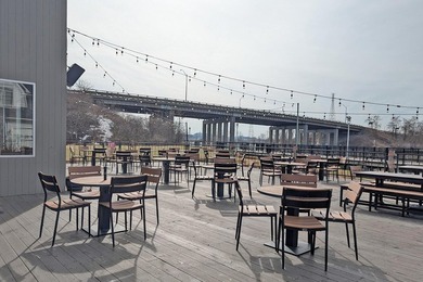 High-profile, premier waterfront restaurant/bar opportunity in - photo 3