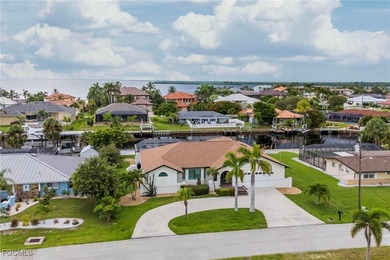 Port Charlotte Waterway Area Home For Sale in Port Charlotte Florida