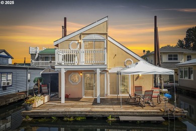 Lake Home For Sale in Portland, Oregon