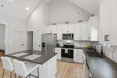 Better than new and loaded with luxury upgrades at an affordable - photo 14