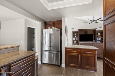 Welcome to 4464 Via Santa Maria, a beautifully maintained - photo 14