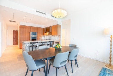 Victoria Place #PH3802 - A stunning, barely lived-in residence - photo 6
