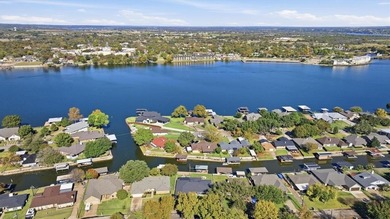 Lake Home For Sale in Granbury, Texas