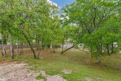 Nestled on a quiet and well sought after neighborhood of Tiffany - photo 25