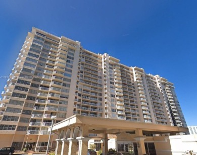 Little Maule Lake Condo For Sale in Aventura Florida