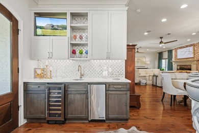 Realtor is related to seller. Escape to your own private - photo 32