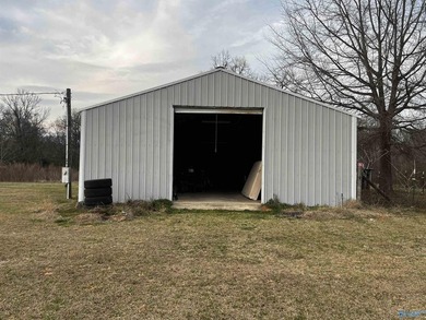 Welcome to peaceful country living at its finest! Built in 2020 - photo 40