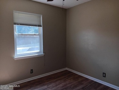 Sky is the limit with you own imagination. Lots of space and - photo 41
