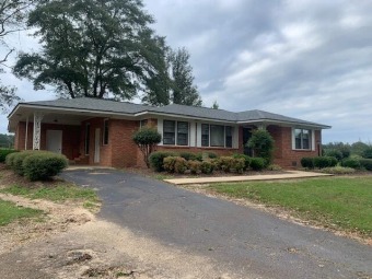 Lake Home Off Market in Noxapater, Mississippi