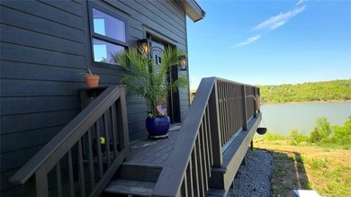Discover a rare opportunity to own a luxury waterfront retreat - photo 7