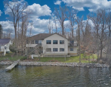 Wonderful Lakefront Property - 100' Frontage - Great Value - Lake Home For Sale in Mentone, Indiana