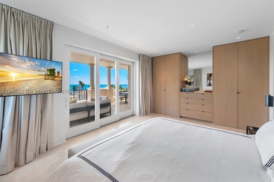 EXPERIENCE FISHER ISLAND LIVING AT ITS FINEST IN THIS - photo 13