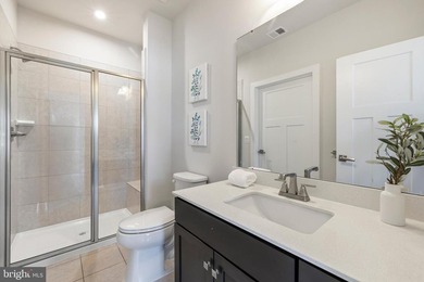 **Priced to Sell!! A rare opportunity to buy a like-new condo - photo 17