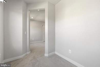 **Priced to Sell!! A rare opportunity to buy a like-new condo - photo 21