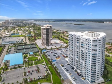 Welcome to your exclusive oasis at 2 Oceans West Blvd #300 in - photo 4