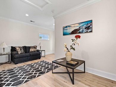 Located in the gated Ocean Villas at 67th community, home to - photo 26