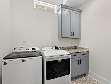 Located in the gated Ocean Villas at 67th community, home to - photo 29