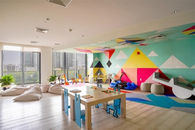 Enjoy stunning city views from this modern 1-bedroom, 1-bath