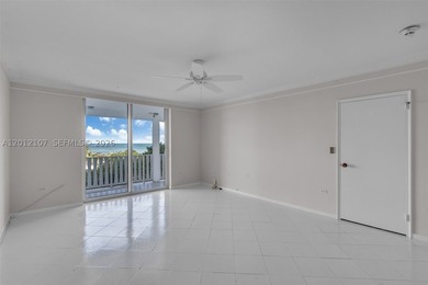 A Rare Beachfront Setting with Direct Ocean Views This - photo 10