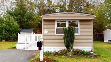 Welcome to easy, low-maintenance living in this well-kept 1985 - photo 2