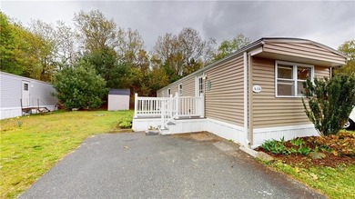 Welcome to easy, low-maintenance living in this well-kept 1985 - photo 5