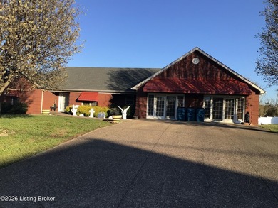 Lake Home For Sale in Shepherdsville, Kentucky