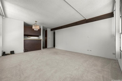 Enjoy the best of urban island living at Punahou Tower! This - photo 3