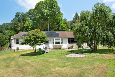 Housatonic Lake Home Sale Pending in Derby Connecticut