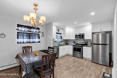 Welcome to this warm and inviting 2-bedroom, 1-bath home in the - photo 11