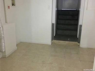 **SHORT SALE PENDING LENDER APPROVAL** Fully Renovated Corner - photo 14