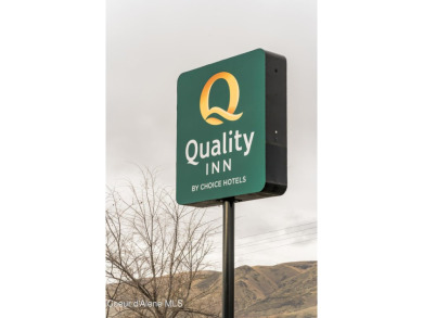Exciting Investment Opportunity: Quality Inn Hotel at the mouth - photo 23